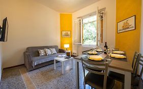 Casa Pier - Centralissima In Villa D'Epoca